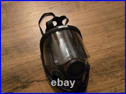 North by Honeywell 760008A Series 7600 Full Facepiece Respirator, Medium/Large