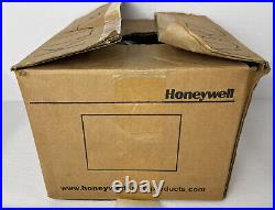 North by Honeywell 760008A Series 7600 Full Facepiece Respirator, Medium/Large