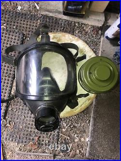 Racal Emergency Gas Mask Respirator Survival Prep with GP-5 40mm Canister