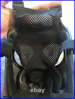 Rare Avon FM12 Respirator Gas Mask Size 1 (large) with Genuine Canvas Carrier