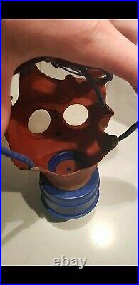 Rare authentic UK Mickey Mouse kids gas mask ww2 with complete kit