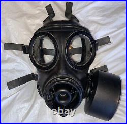 S10 Gas Mask GREAT CONDITION British Army Respirator SAS Costume Size 3 2008