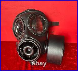 S10 Gas Mask Size 3 1989 Military Chemical NBC Respirator With Haversack