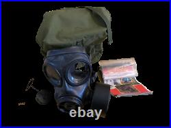S10 Respirator Gas Mask With Bag, Canteen Drinking Adapter & JS410 Booklet Vgc
