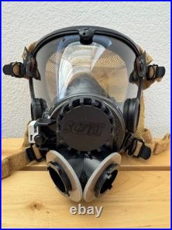 Scott (8056221-01) AV-2000 Full Face Respirator Gas Mask Twin Cartilage Adapter