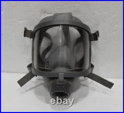 Scott SARI NR Full Face Respirator Gas Mask CE0121 RD40 Thread No Filter