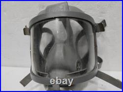 Scott SARI NR Full Face Respirator Gas Mask CE0121 RD40 Thread No Filter