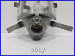 Scott SARI NR Full Face Respirator Gas Mask CE0121 RD40 Thread No Filter