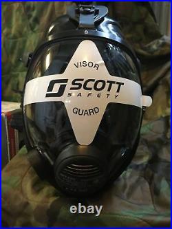 Scott Safety FM4 Vision 2 Panoramic Gas Mask Respirator Size Small EN136 CLASS 2
