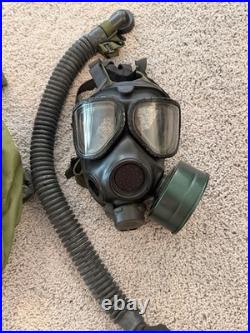 Surplus M42 Gas Mask Chemical Respirator With CVC hose And Display Filter M/L