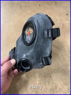 UNUSED Original British AVON FM12 RESPIRATOR GAS MASK SIZE 2