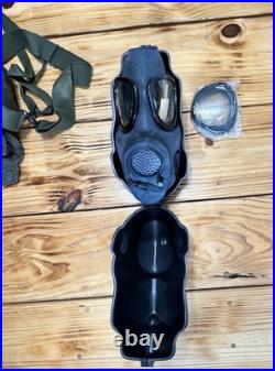 US M17 A2 Gas Mask MSA with Filter Canvas Bag Size Extra Small 1986 New Old Stock