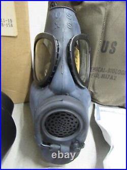 US M17 A2 Gas Mask MSA with Filter Canvas Bag Size XSmall XS 1985 New Old Stock