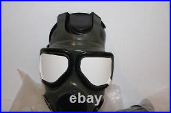 US Military M42/m45 Series Gas Mask with Bag And Extras Medium