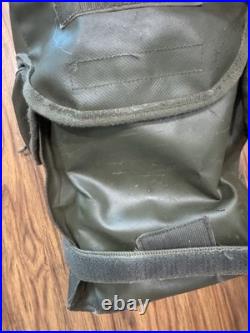 US Military MCU-2/P Gas Mask Respirator with 2 OD Green Vinyl Carry Pouches Lot