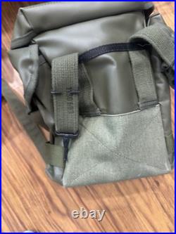 US Military MCU-2/P Gas Mask Respirator with 2 OD Green Vinyl Carry Pouches Lot