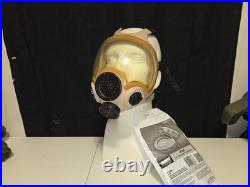 Very Rare US MSA Advantage 1000 Gas Mask Tan Rubber With Filters 1994