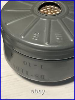 Vintage Korea War US Army 1952 M9A1 Gas Mask and Respirator with Bag ML