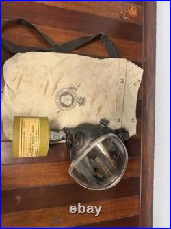 Vintage Scott Scottoramic Gas Mask Respirator Kit Federal Laboratories