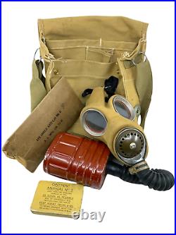 WW2 Canadian Respirator Gasmask & Mk VII Bag with Goggles, Ointment & Cloth