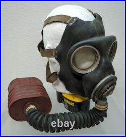 WWII'42 British Army Mk. V General Service Respirator Gas Mask with Filter Normal