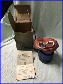 Ww2 Childrens Childs Mickey Mouse Gas Mask Respirator Boxed